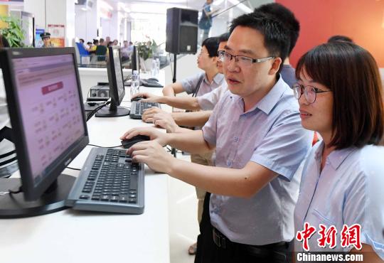 福州網站建設找時時在(麻煩各位童鞋,誰能賜教,福州網站建設企業(yè)哪家好?)