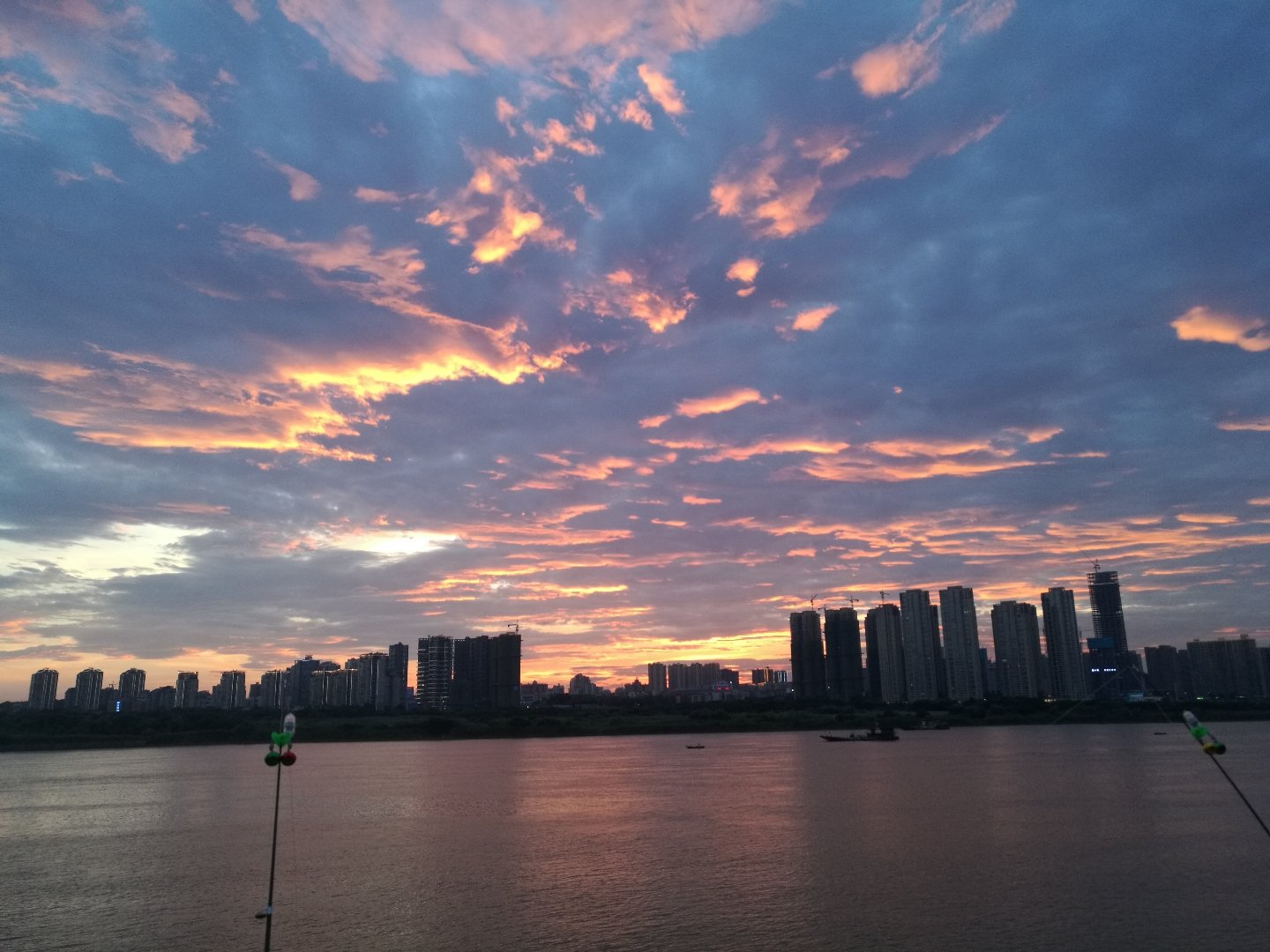 長(zhǎng)沙開福區(qū)微網(wǎng)站建設(shè)(長(zhǎng)沙市開福區(qū)中小微企業(yè)服務(wù)中心)